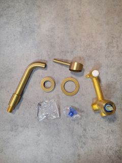 Смеситель для раковины AltroBagno Metropoli 010505 OrSp